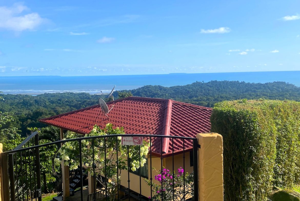 2 BEDROOM HOUSE WITH AMAZING OCEAN VIEWS – 1.02 ACRES, Uvita, Costa Rica — photo 2