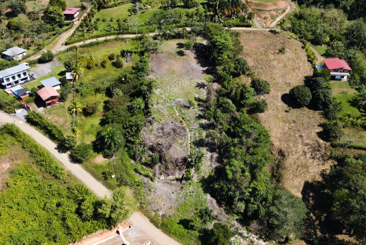 EXCEPTIONAL BUILDING OPPORTUNITY WITH BREATHTAKING VIEWS IN TRES RIOS, COSTA AZUL – 1.6 ACRES
