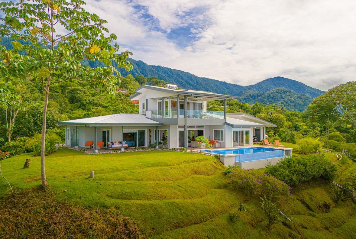 LUXURY OCEAN VIEW HOME WITH LOTS OF FRUIT TREES – 3 ACRES, Uvita, Costa Rica — photo 4