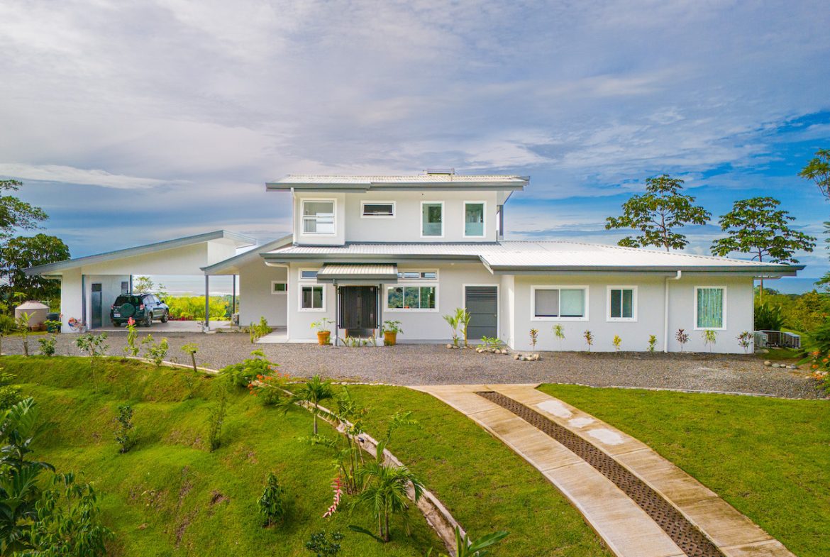 LUXURY OCEAN VIEW HOME WITH LOTS OF FRUIT TREES – 3 ACRES, Uvita, Costa Rica — photo 6