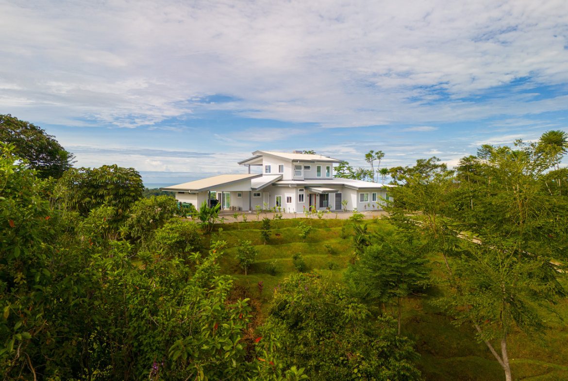 LUXURY OCEAN VIEW HOME WITH LOTS OF FRUIT TREES – 3 ACRES, Uvita, Costa Rica — photo 7