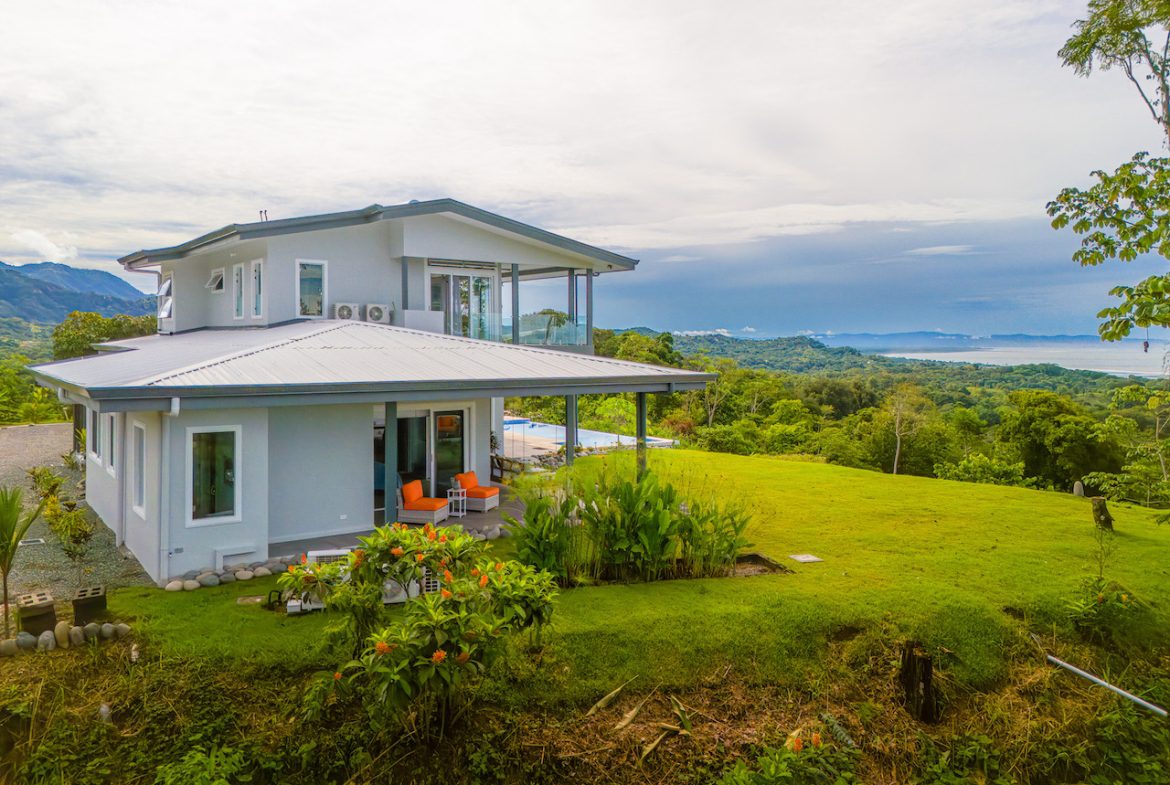 LUXURY OCEAN VIEW HOME WITH LOTS OF FRUIT TREES – 3 ACRES, Uvita, Costa Rica — photo 8