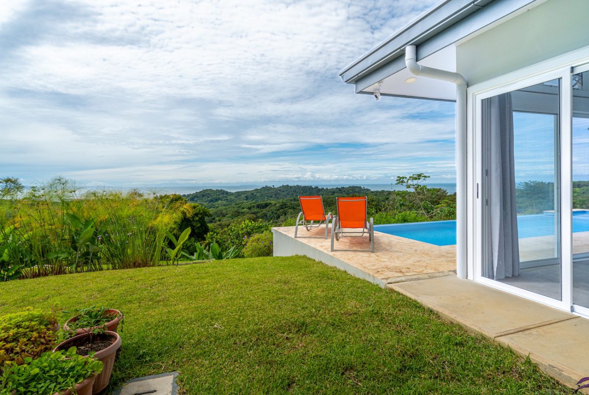 LUXURY OCEAN VIEW HOME WITH LOTS OF FRUIT TREES – 3 ACRES