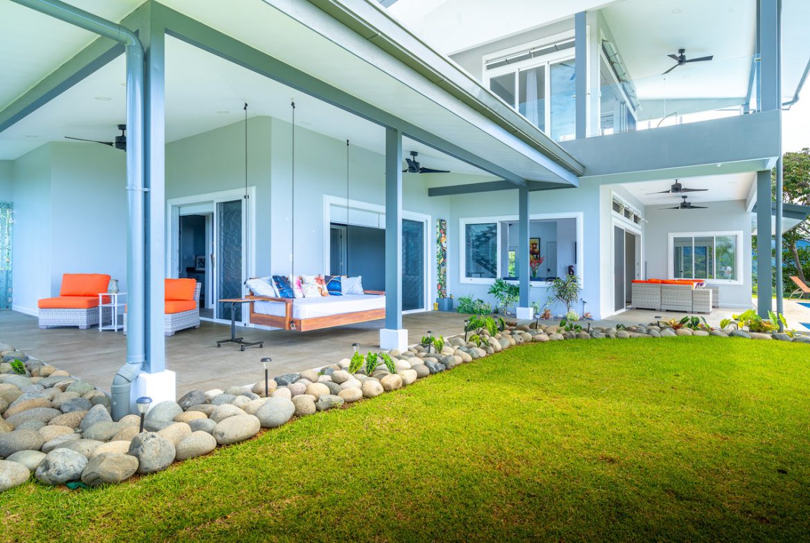 LUXURY OCEAN VIEW HOME WITH LOTS OF FRUIT TREES – 3 ACRES