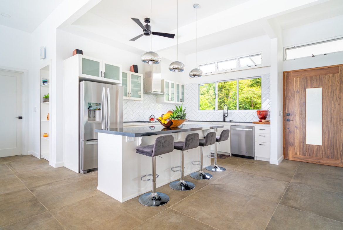 LUXURY OCEAN VIEW HOME WITH LOTS OF FRUIT TREES – 3 ACRES
