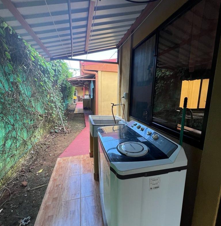 APARTAMENTS WALKING DISTANCE FROM EVERYTHING IN UVITA – 0.12 ACRES