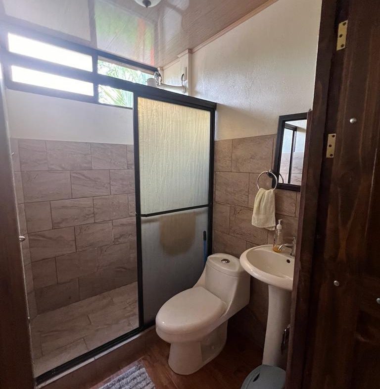 APARTAMENTS WALKING DISTANCE FROM EVERYTHING IN UVITA – 0.12 ACRES