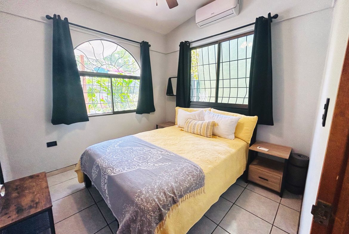 NEWLY RENOVATED 2 BED-HOME WITH PRIME LOCATION – 0.08 ACRES