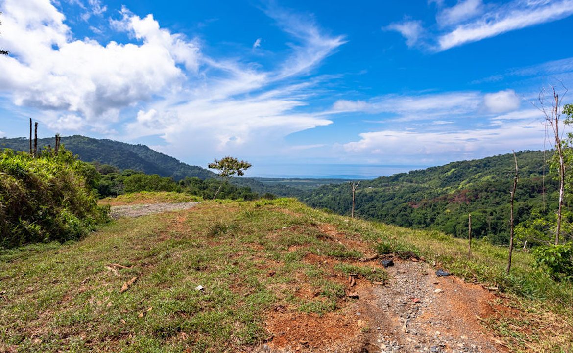 PORTALON PROPERTY – DEVELOPMENT POTENCIAL WITH OCEAN VIEWS AND WATERFALLS – 238 ACRES