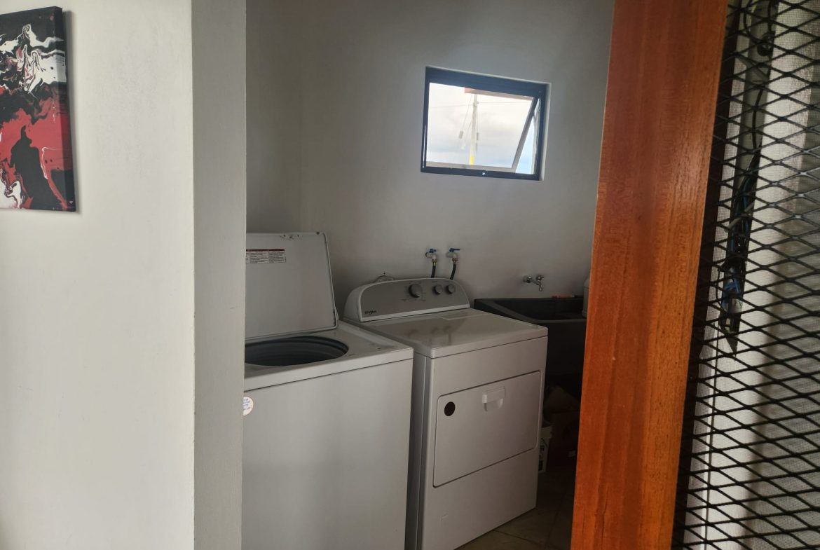 OCEAN VIEW 3 BEDROOM HOME IN PLATANILLO – 1.97 ACRES
