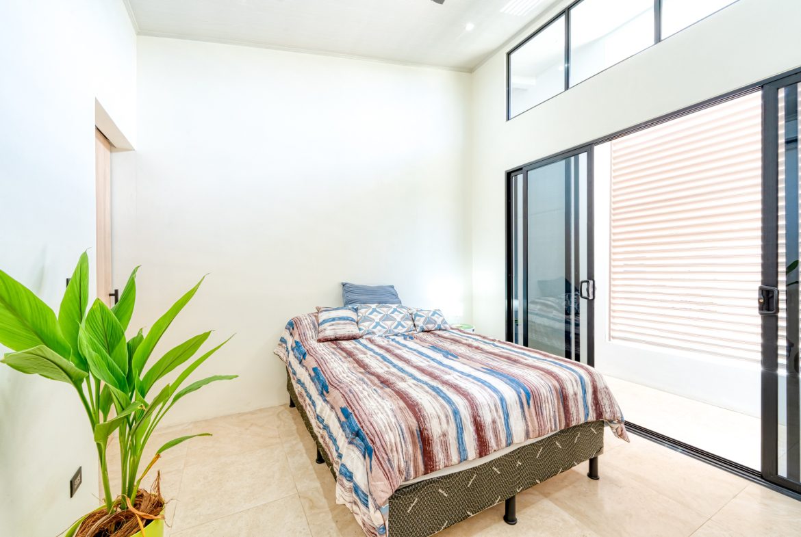 3 BEDROOM BEACH HOME IN THRIVING UVITA COMMUNITY – 0.14 ACRES