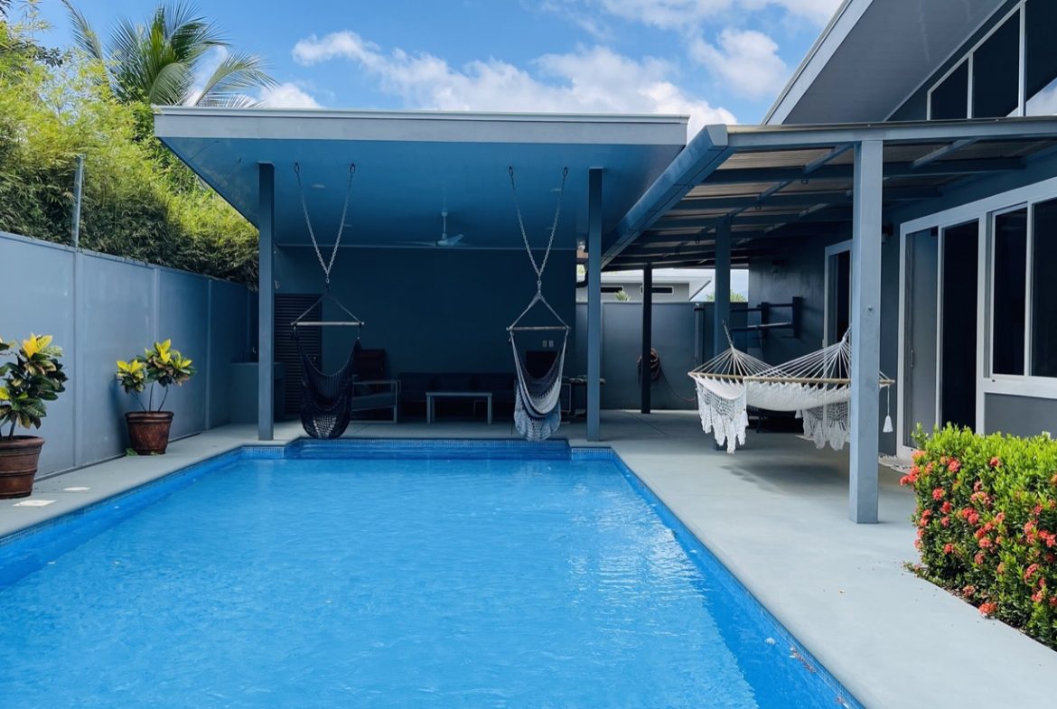 AMAZING 3-BEDROOM HOME IN UVITA – 0.12 ACRES