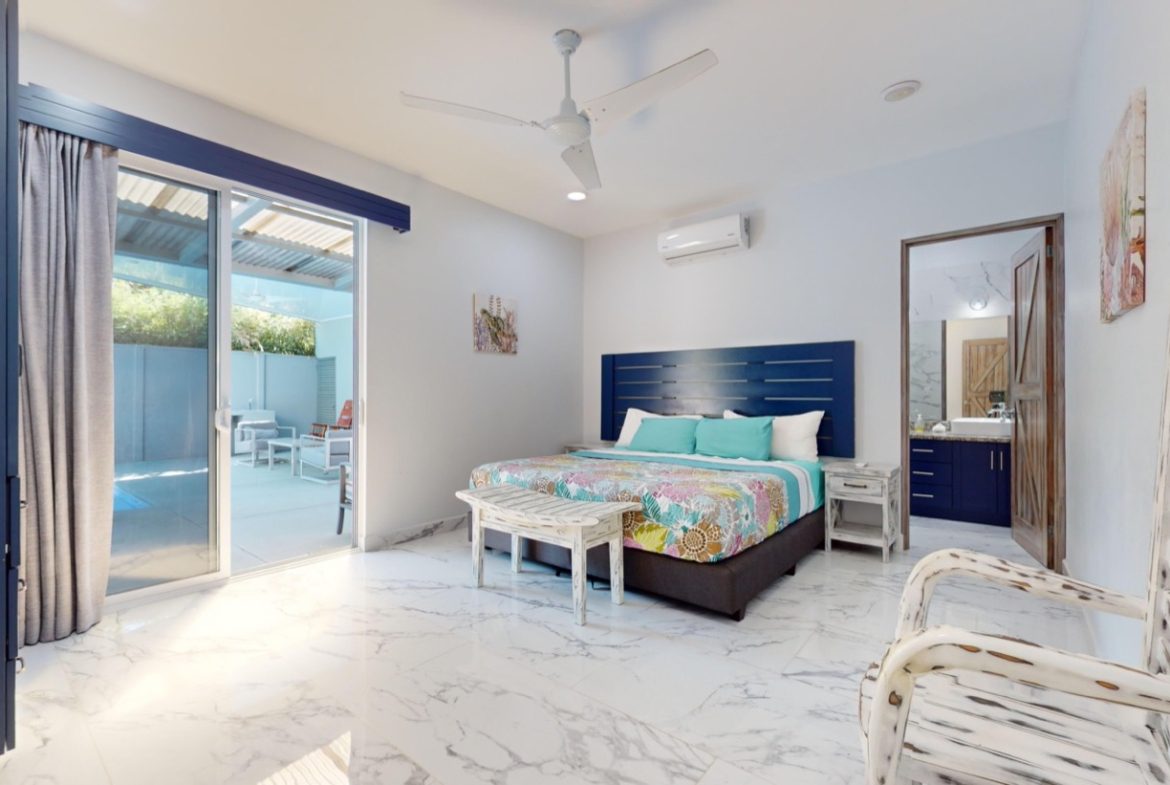 AMAZING 3-BEDROOM HOME IN UVITA – 0.12 ACRES