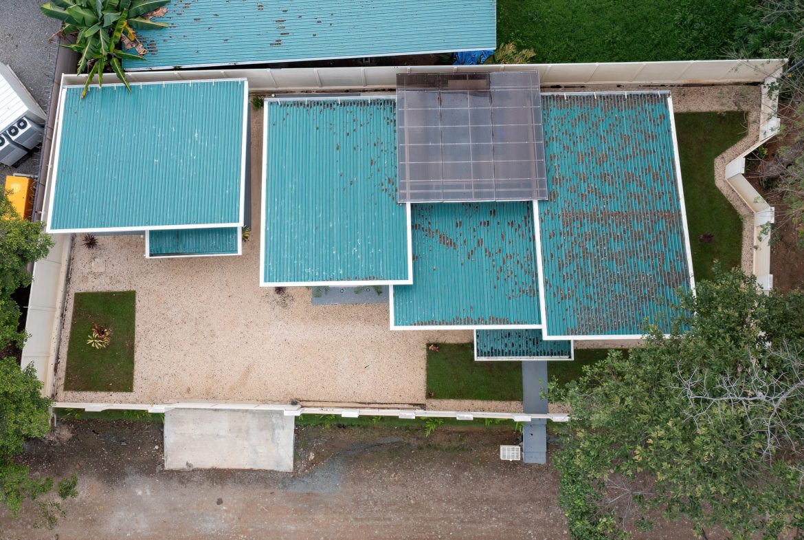 HOUSE AND CASITA CLOSE TO EVERYTHING IN UVITA