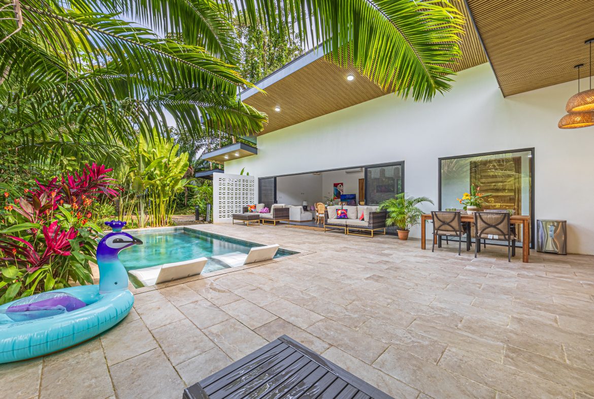 CASA PALMA VERDE – 3 Bedroom & 3 Bathroom Home with Bathtub and Big Pool – 0,24 ACRES, Uvita, Costa Rica — photo 3
