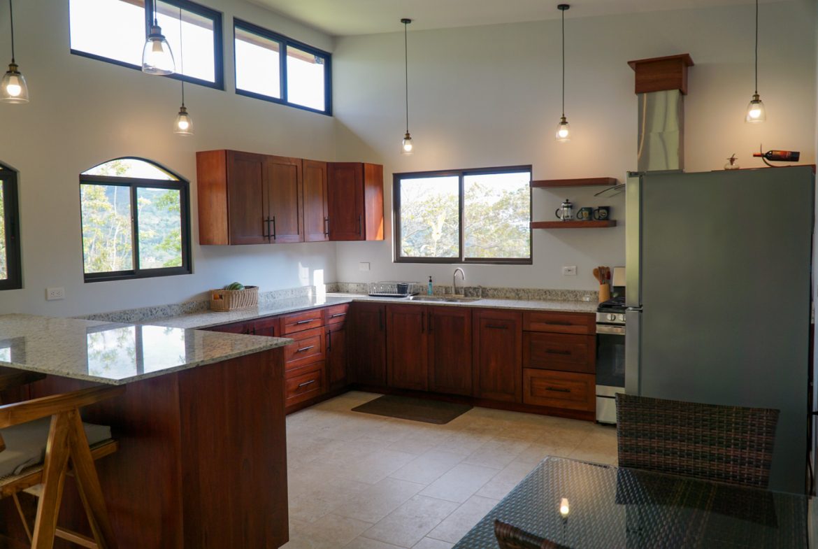 NEWLY BUILT 2 BEDROOM HOME WITH AMAZING MOUNTAIN VIEW, CREEK, RIVER AND FRUIT TREES – 6 ACRES, Uvita, Costa Rica — photo 7