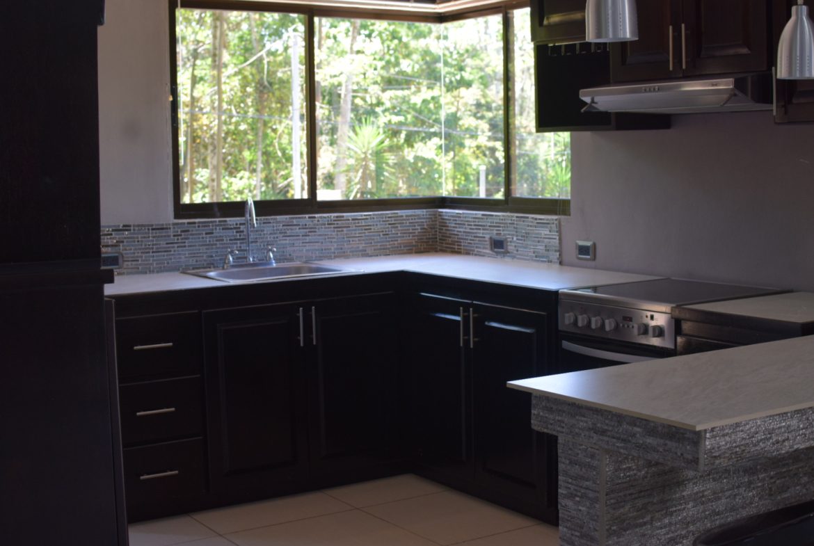 2-BEDROOM HOUSE IN RIVAS, COSTA RICA – 0.09 ACRES