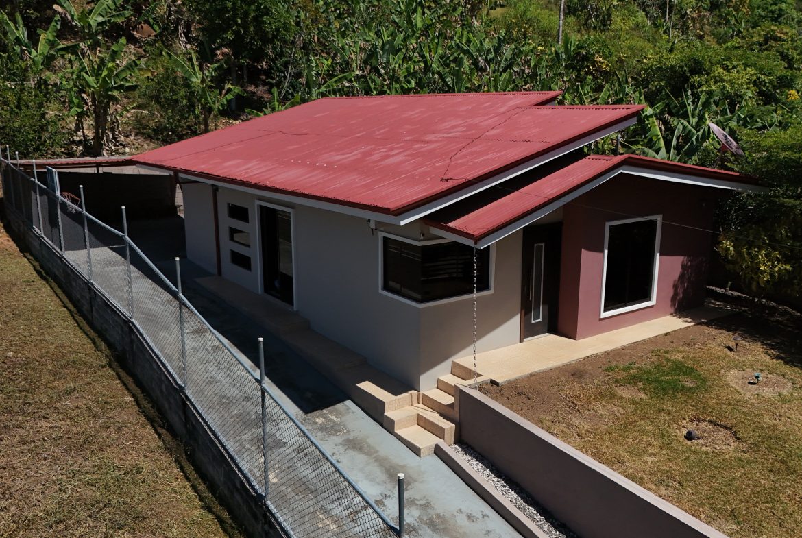 2-BEDROOM HOUSE IN RIVAS, COSTA RICA – 0.09 ACRES