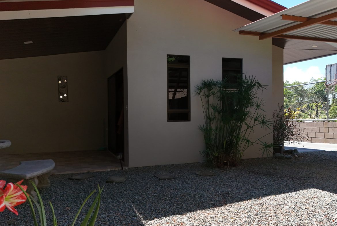 2-BEDROOM HOUSE IN RIVAS, COSTA RICA – 0.09 ACRES
