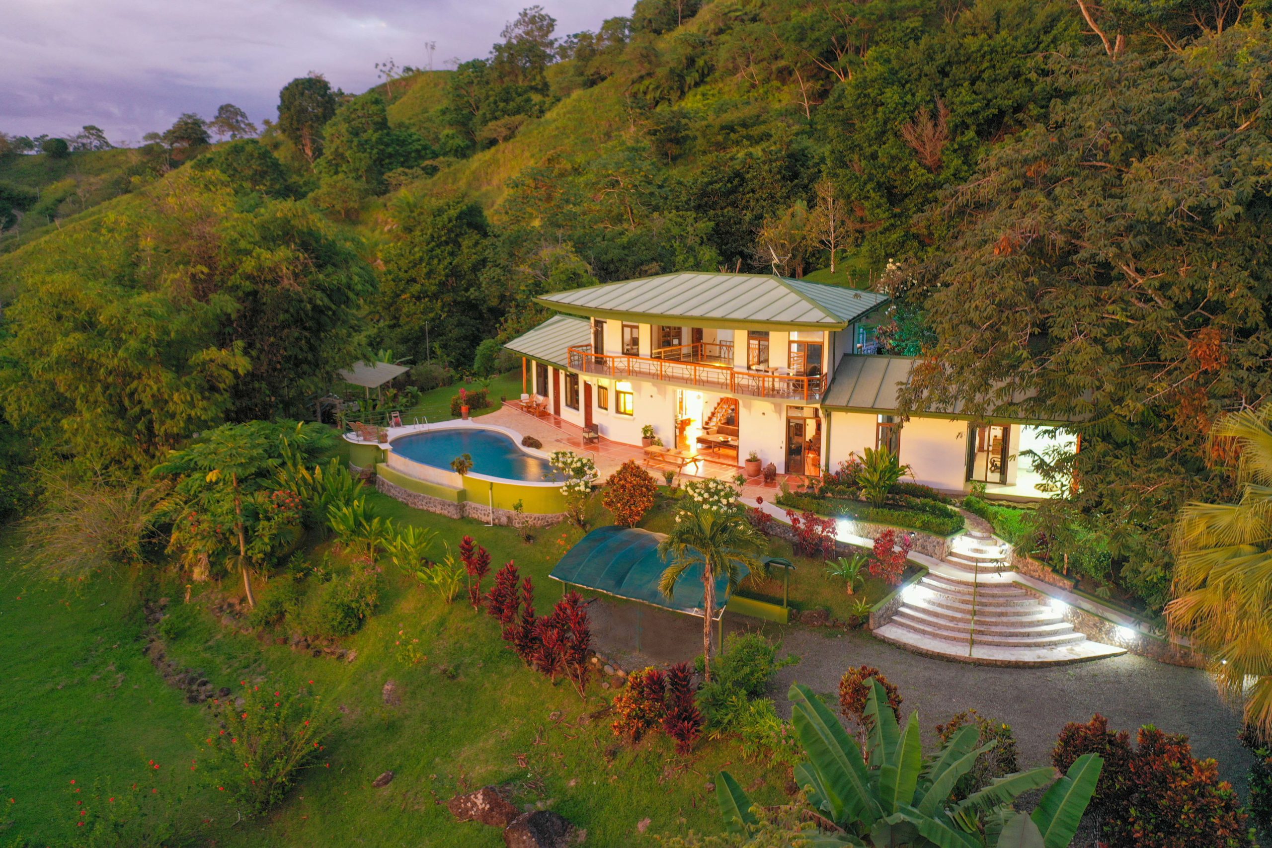 HOP Dec 2023_01 3 Bedroom Ocean View Home with Guest Casita – 2.03 Acres