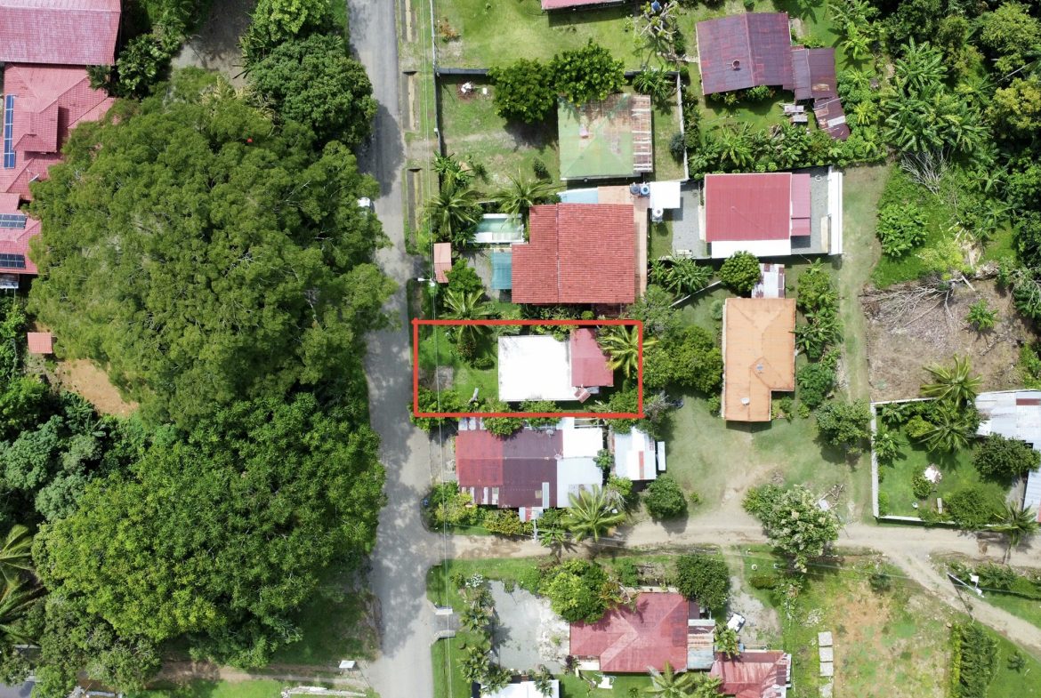 AFFORDABLE MOVE-IN READY 2 BEDROOM HOME CLOSE TO THE BEACH AND TOWN – 0.07 ACRES, Uvita, Costa Rica — photo 3