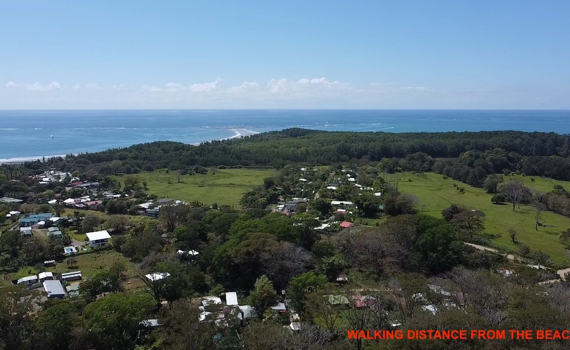 WALKING DISTANCE TO THE BEACH 3-BEDROOM TURN KEY HOUSE IN UVITA, Uvita, Costa Rica — photo 3