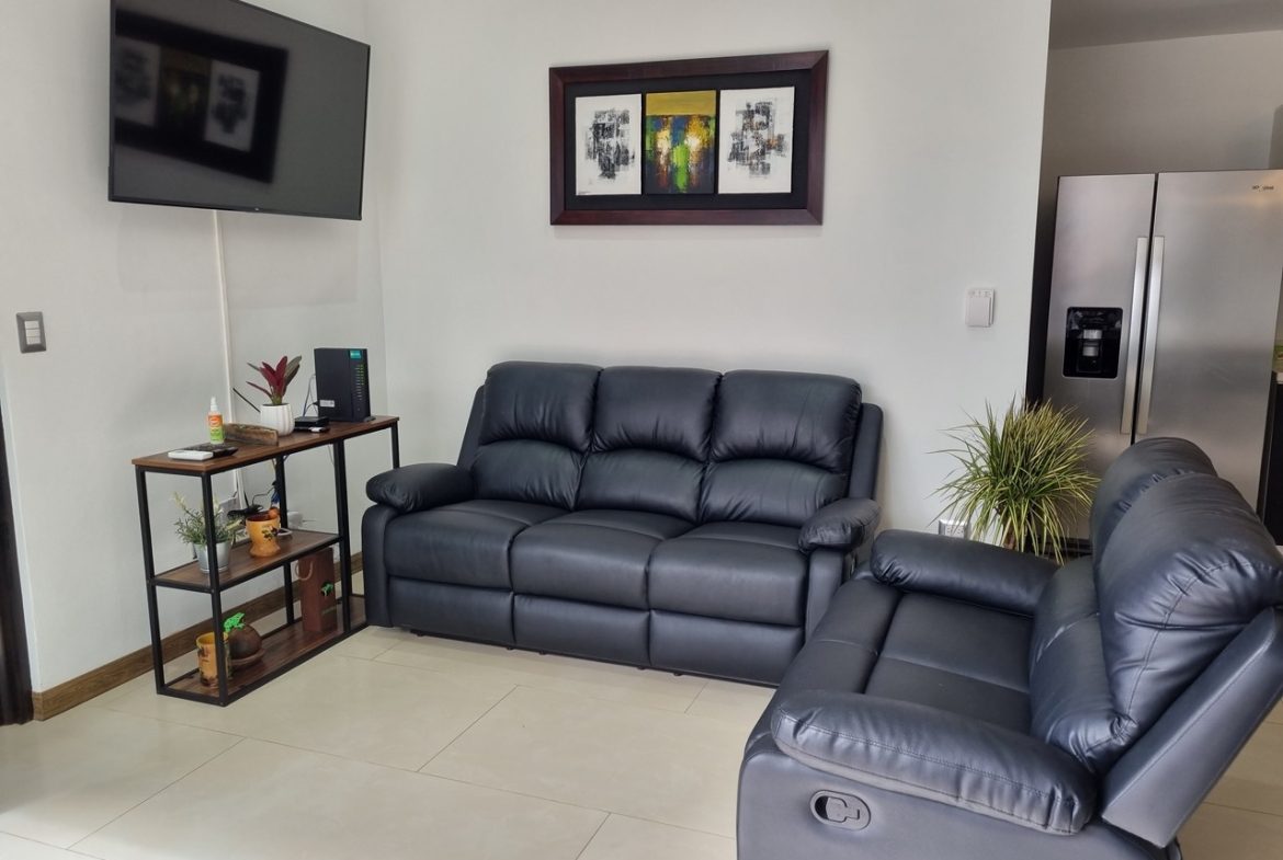 WALKING DISTANCE TO THE BEACH 3-BEDROOM TURN KEY HOUSE IN UVITA, Uvita, Costa Rica — photo 8