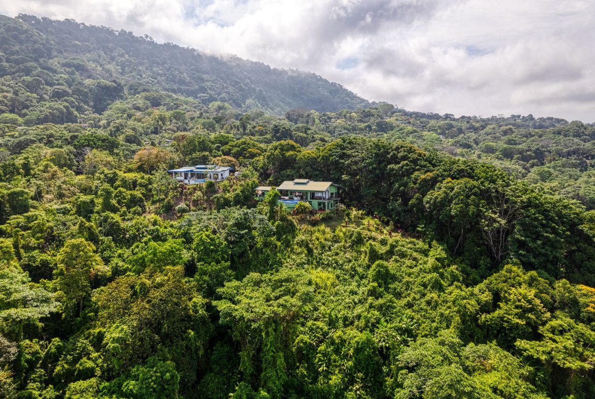 Best Views in Dominical – Home with Apartment and Infinity Pool – 1.47 Acres