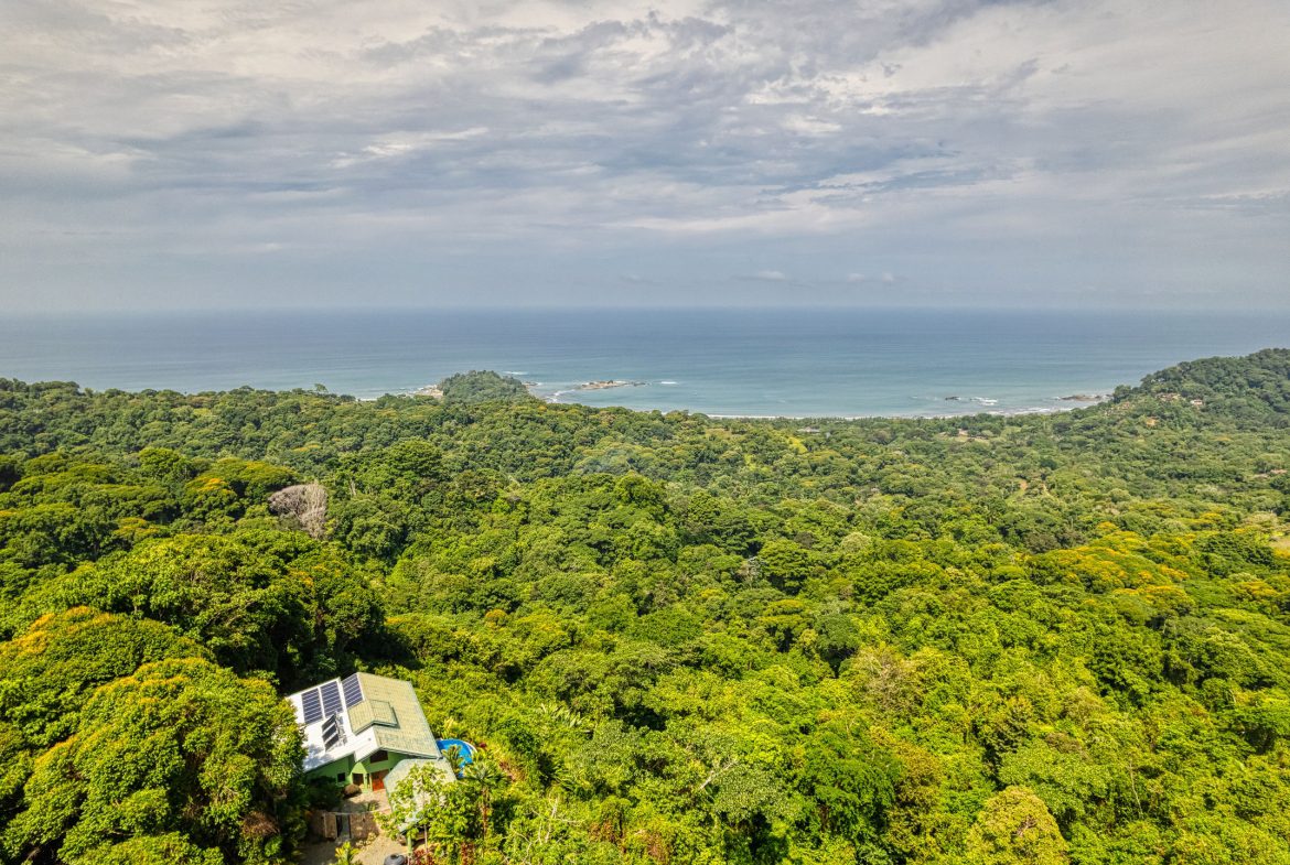 Best Views in Dominical – Home with Apartment and Infinity Pool – 1.47 Acres