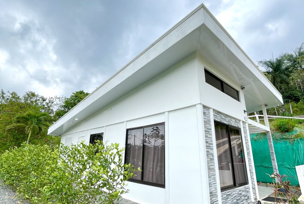 MOVE-IN READY 3-BEDROOM HOME WITH AMPLE LOT IN THE COUNTRYSIDE – 0.13 ACRES