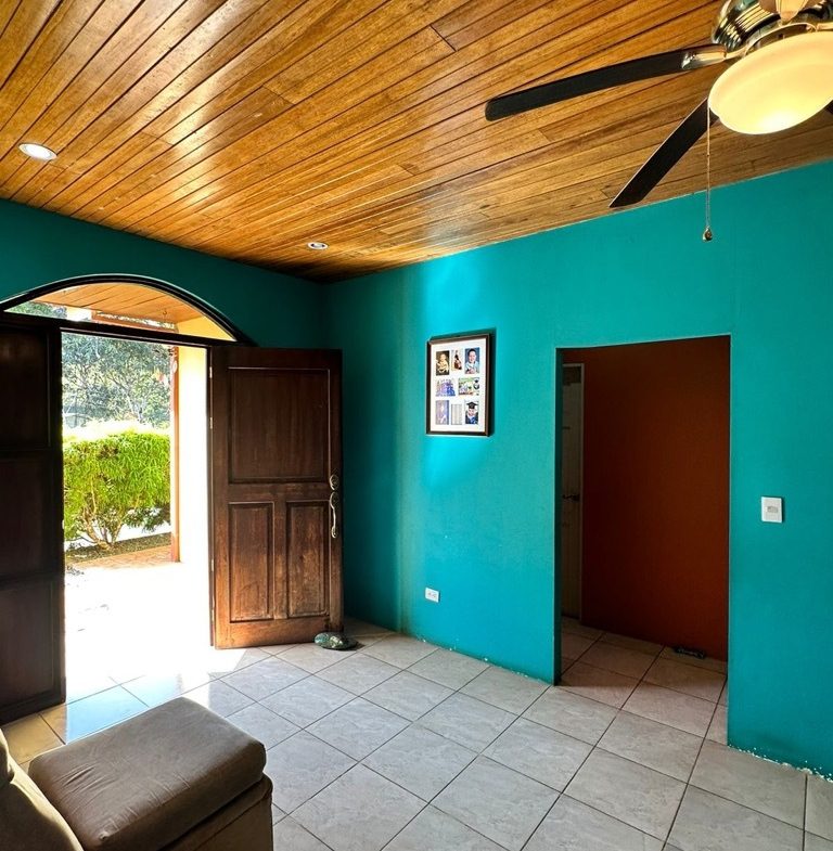 3 BEDROOM HOME IN A COOL CLIMATE WITH RIVER FRONTAGE – 1 ACRE, Uvita, Costa Rica — photo 8