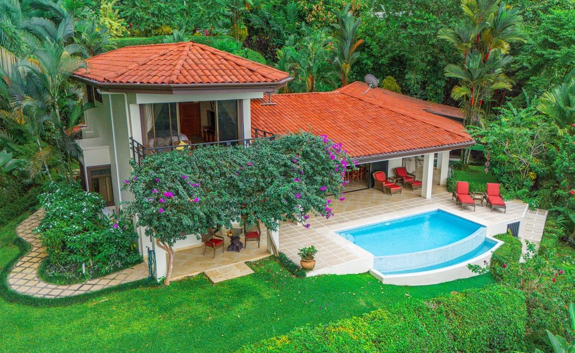 LUXURY VILLA WITH WHALE TAIL OCEAN VIEW CLOSE TO DOWNTOWN UVITA, Uvita, Costa Rica — photo 3
