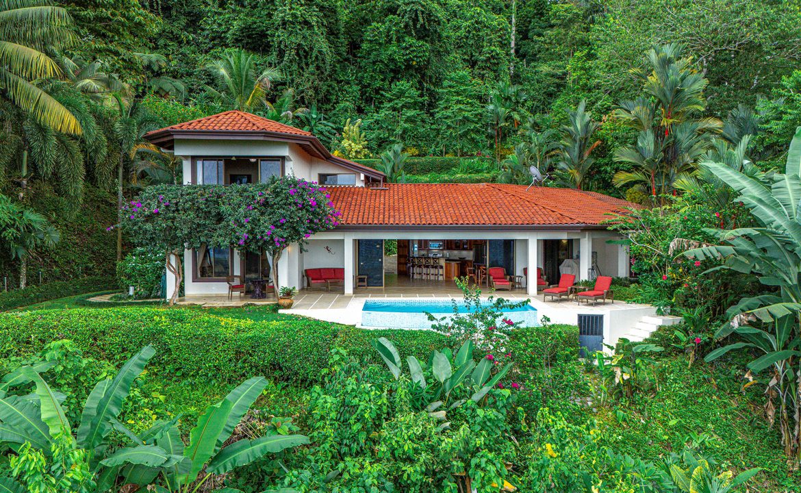 LUXURY VILLA WITH WHALE TAIL OCEAN VIEW CLOSE TO DOWNTOWN UVITA, Uvita, Costa Rica — photo 2