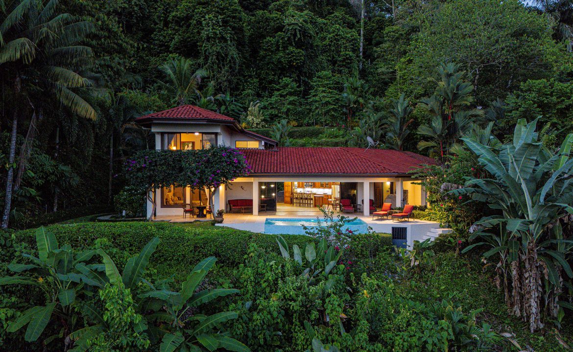 LUXURY VILLA WITH WHALE TAIL OCEAN VIEW CLOSE TO DOWNTOWN UVITA, Uvita, Costa Rica — photo 7