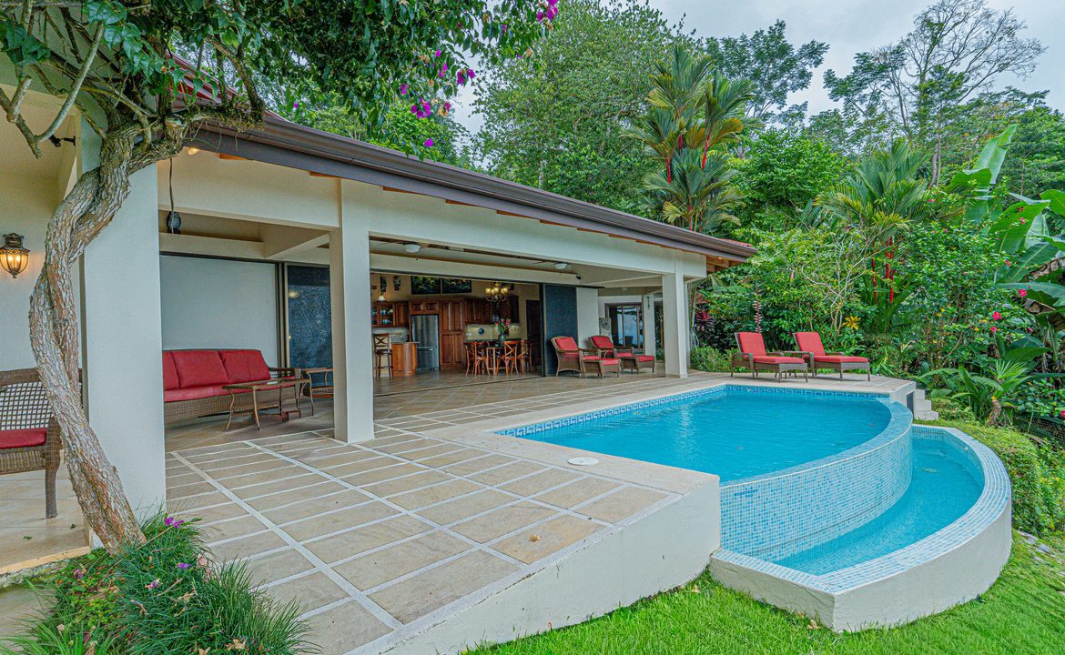 LUXURY VILLA WITH WHALE TAIL OCEAN VIEW CLOSE TO DOWNTOWN UVITA, Uvita, Costa Rica — photo 8