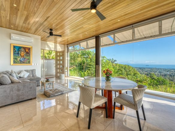 LUXURY 6 BEDROOM HOME WITH AMAZING OCEAN VIEW, Uvita, Costa Rica — photo 8