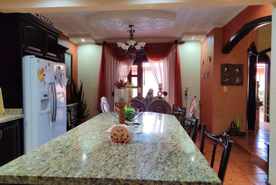 EXQUISITE SAN ISIDRO RESIDENCE: LUXURY LIVING AT ITS FINEST