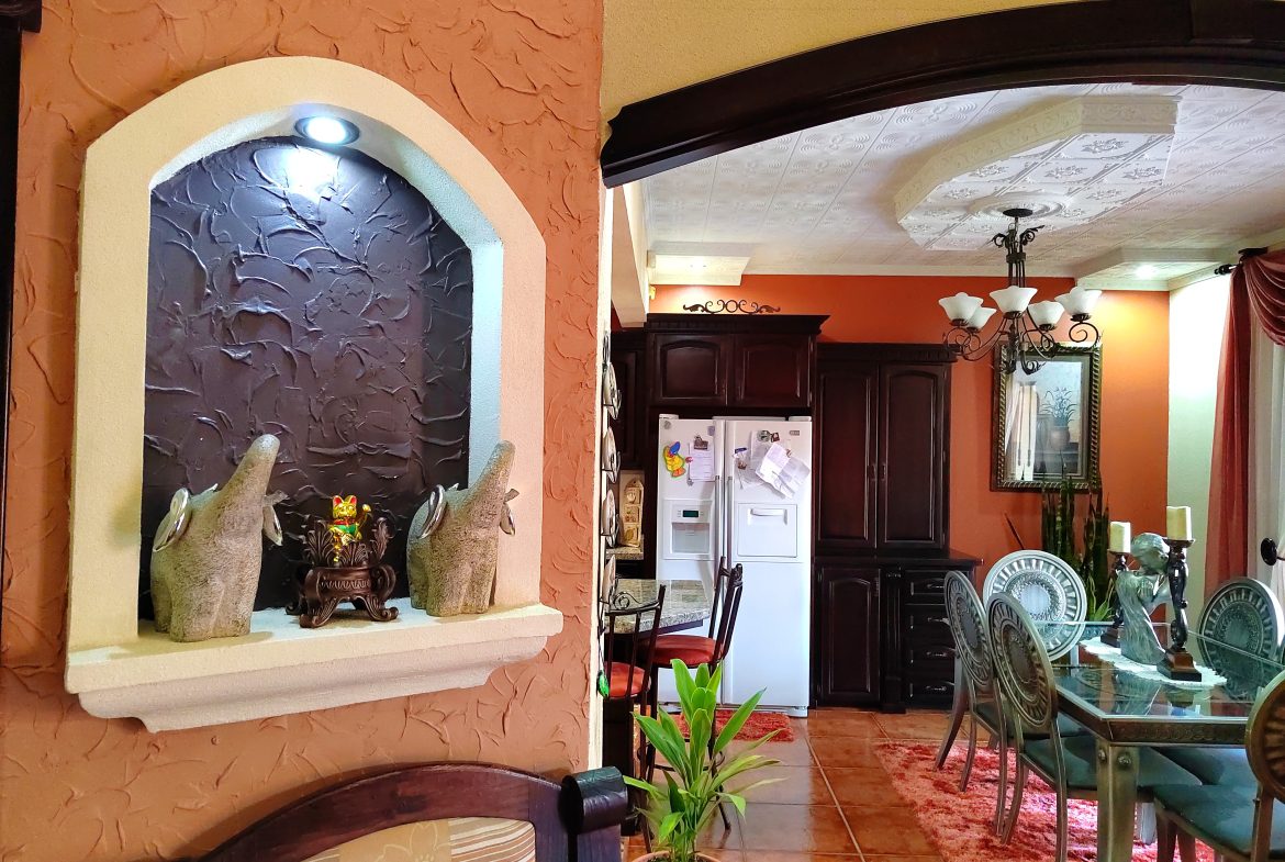 EXQUISITE SAN ISIDRO RESIDENCE: LUXURY LIVING AT ITS FINEST