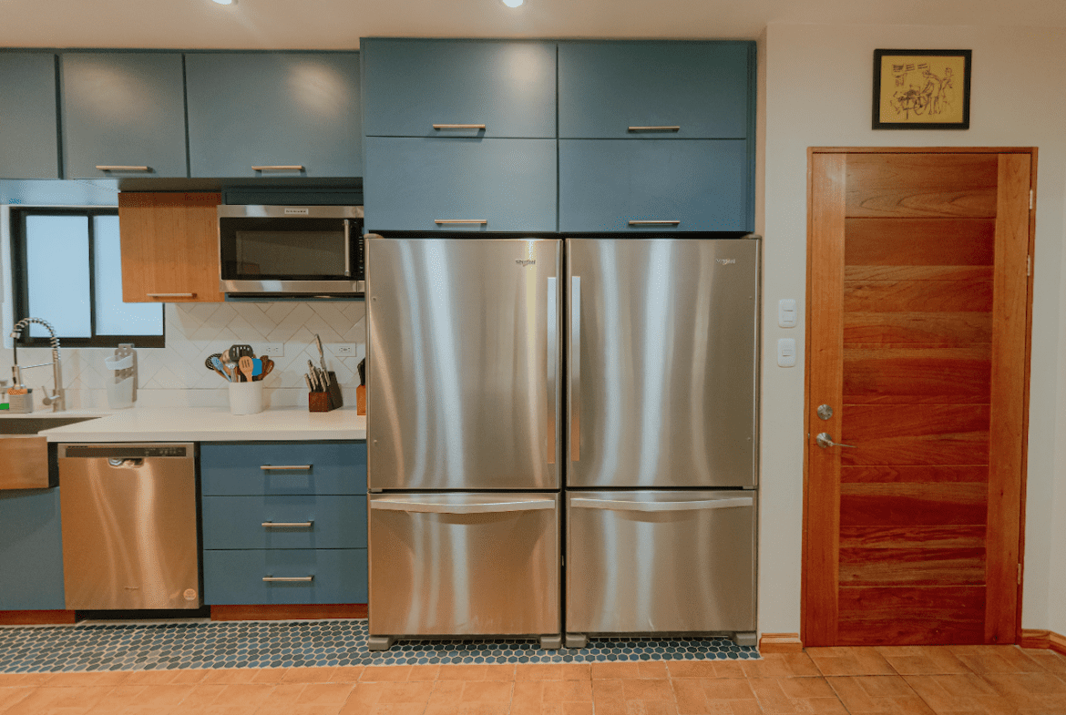 12 BEDROOM HOTEL IN MANUEL ANTONIO