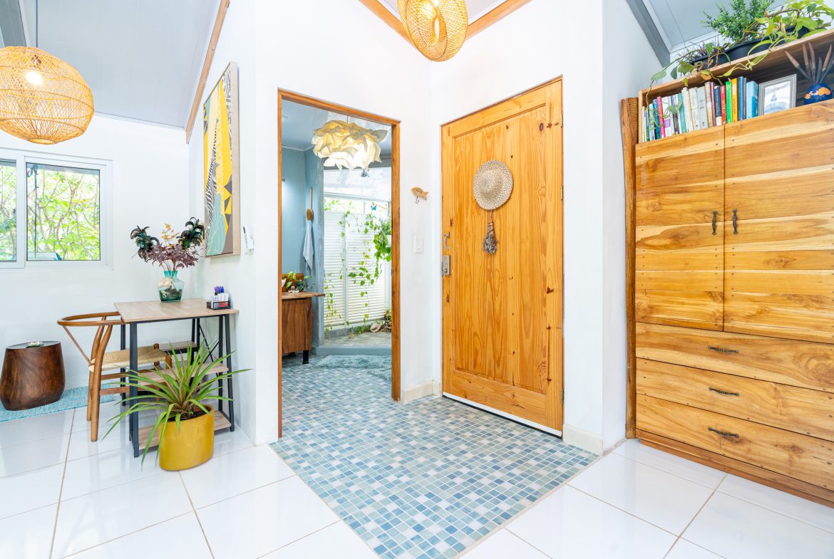 MODERN TURN KEY 1 BEDROOM STUDIO IN UVITA – 0.12 ACRES