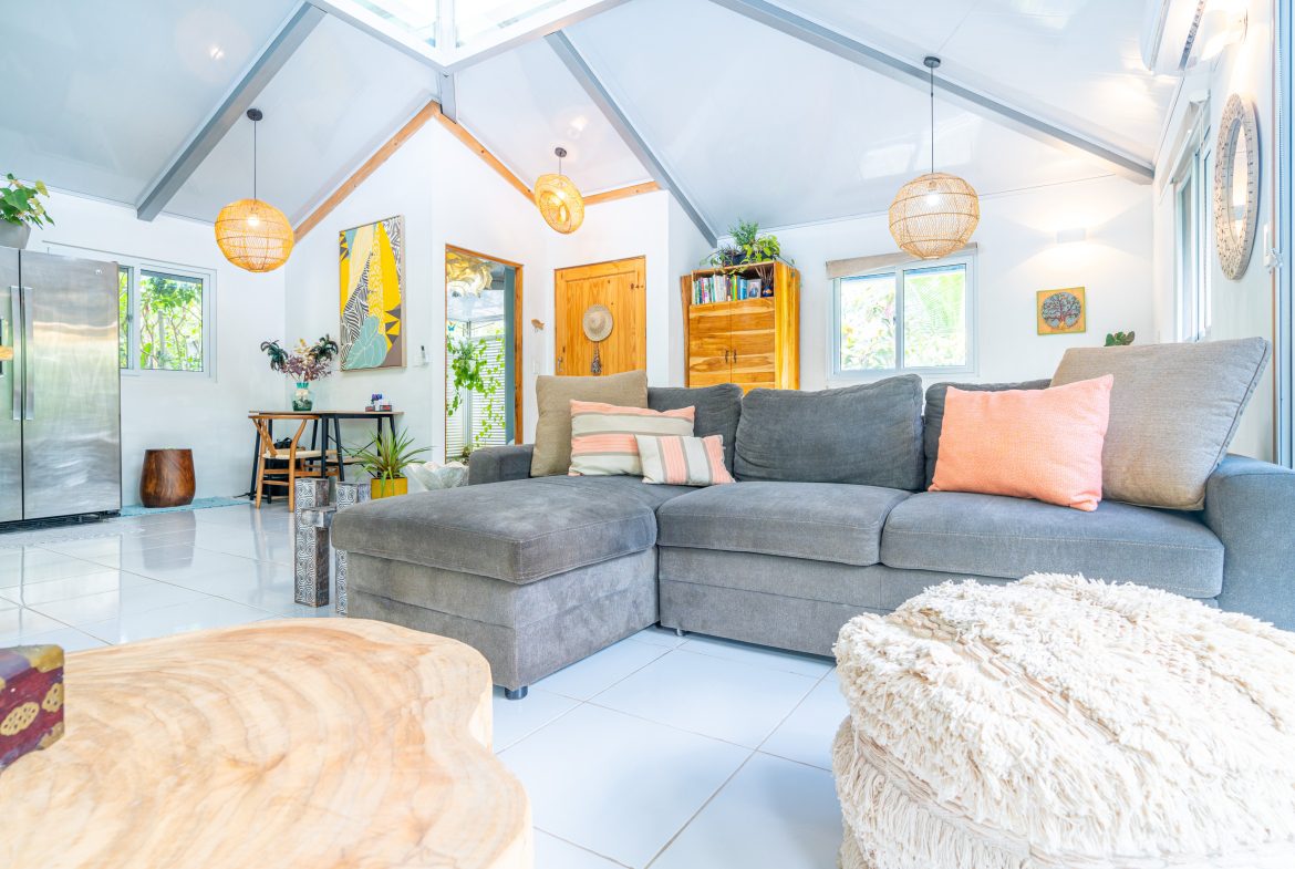 MODERN TURN KEY 1 BEDROOM STUDIO IN UVITA – 0.12 ACRES