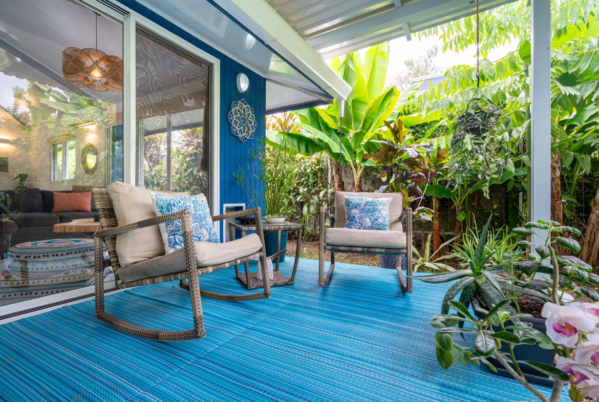 MODERN TURN KEY 1 BEDROOM STUDIO IN UVITA – 0.12 ACRES
