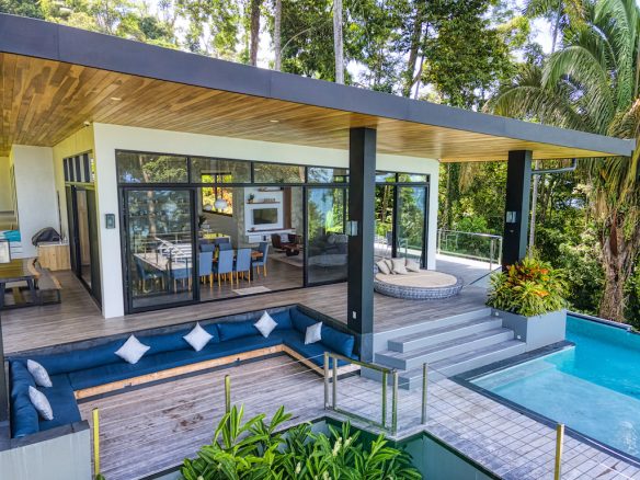 AMAZING HOUSE AND GUEST HOUSE WITH EXTRA BUILDING SITES – 16.14 ACRES, Playa Hermosa, Costa Rica — photo 7