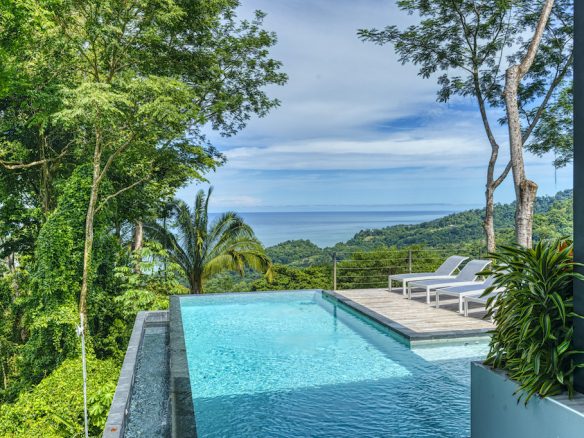 AMAZING HOUSE AND GUEST HOUSE WITH EXTRA BUILDING SITES – 16.14 ACRES, Playa Hermosa, Costa Rica — photo 3