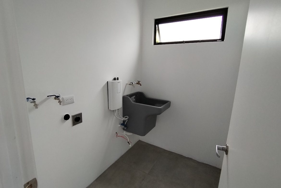 NEW FOUR – PLEX INVESTMENT IN UVITA