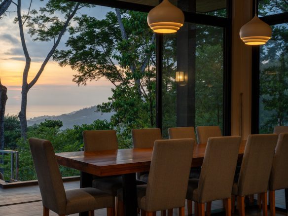 AMAZING HOUSE AND GUEST HOUSE WITH EXTRA BUILDING SITES – 16.14 ACRES, Playa Hermosa, Costa Rica — photo 2