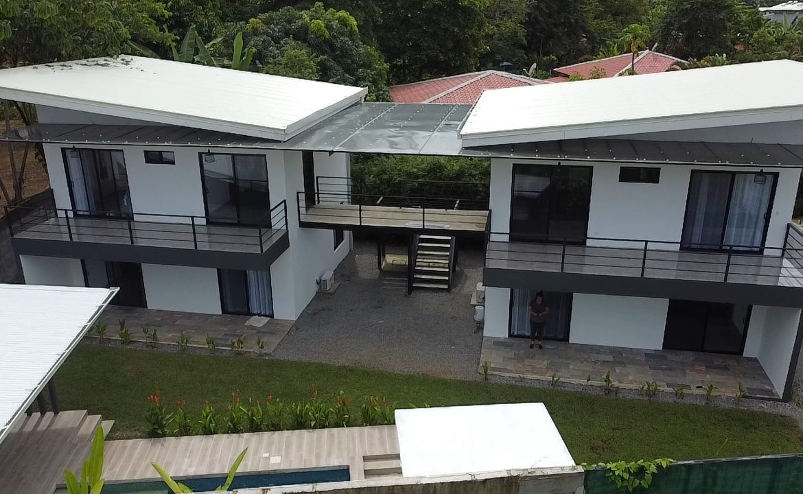 NEW FOUR – PLEX INVESTMENT IN UVITA