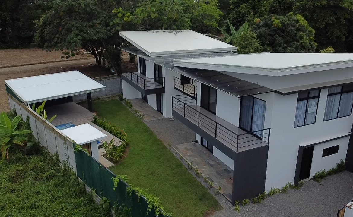 NEW FOUR – PLEX INVESTMENT IN UVITA