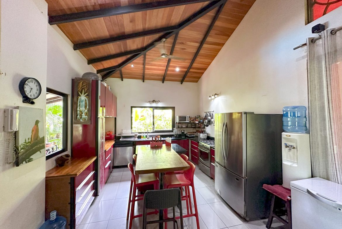 HOME, CABINS,DINNING AREA AND EXTRA SPACE TO BUILD