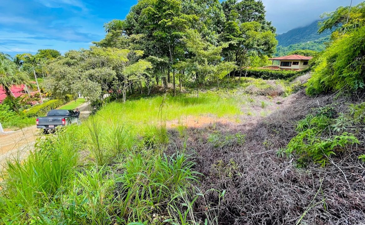 OCEAN VIEW LOT IN OJOCHAL